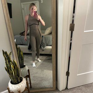 Abercrombie YPB High Neck SculptLUX Matching Workout Set